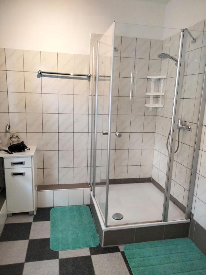 Ferienwohnung Neheim Mit Dennis Und Alexander Alexander Mit Klimaanlage Dış mekan fotoğraf